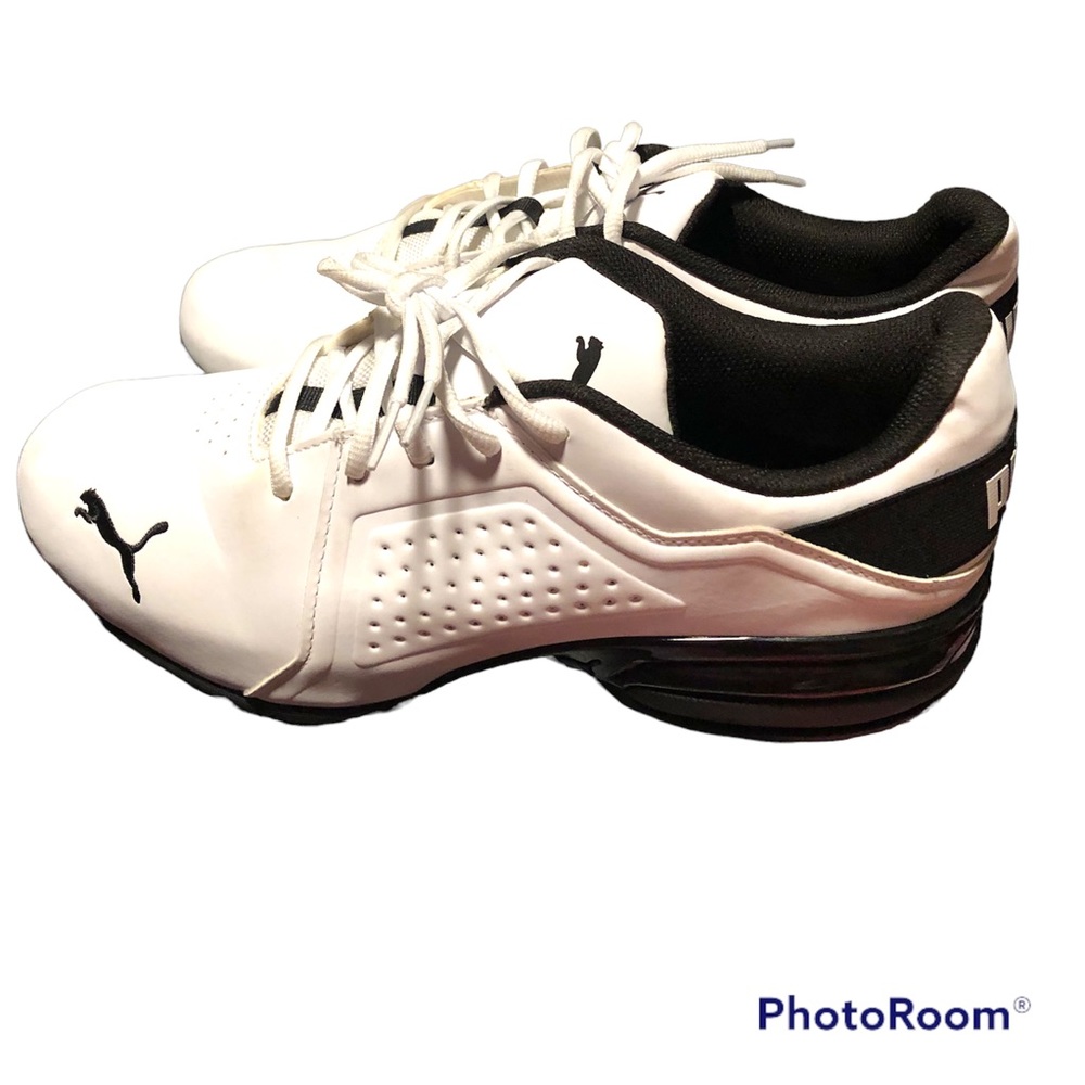 Puma Viz Runner Mens training shoes. Size 101/2.